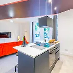 Modern Silverstone With Free Parking By Prescott Διαμέρισμα