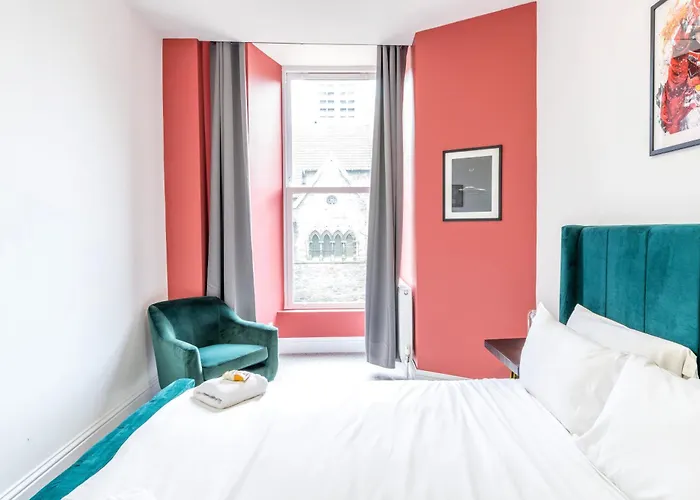 Luxury Silverstone With Free Parking By Prescott Bristol