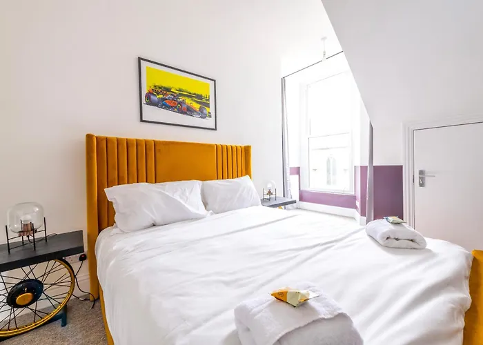 Luxury Silverstone With Free Parking By Prescott Apartmán *